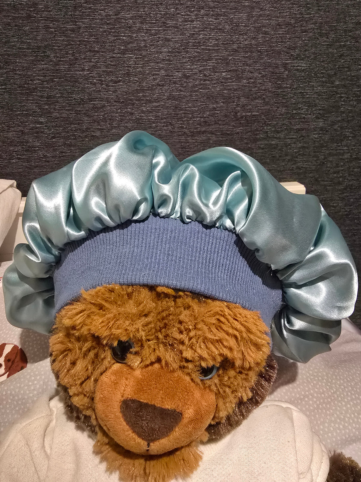 Satin sleep bonnet
