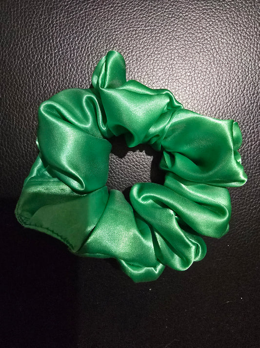 Handmade Satin Scrunchie – Gentle on Hair, Reduces Breakage (Copy)