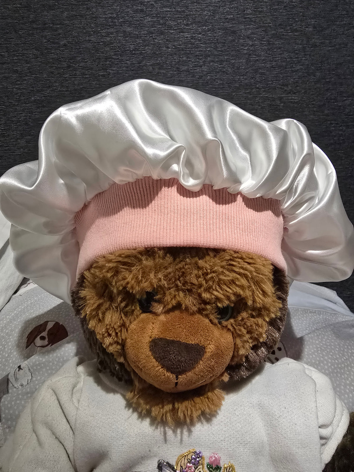 Satin sleep bonnet